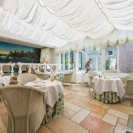 Boutique Swaene Hotell 4*